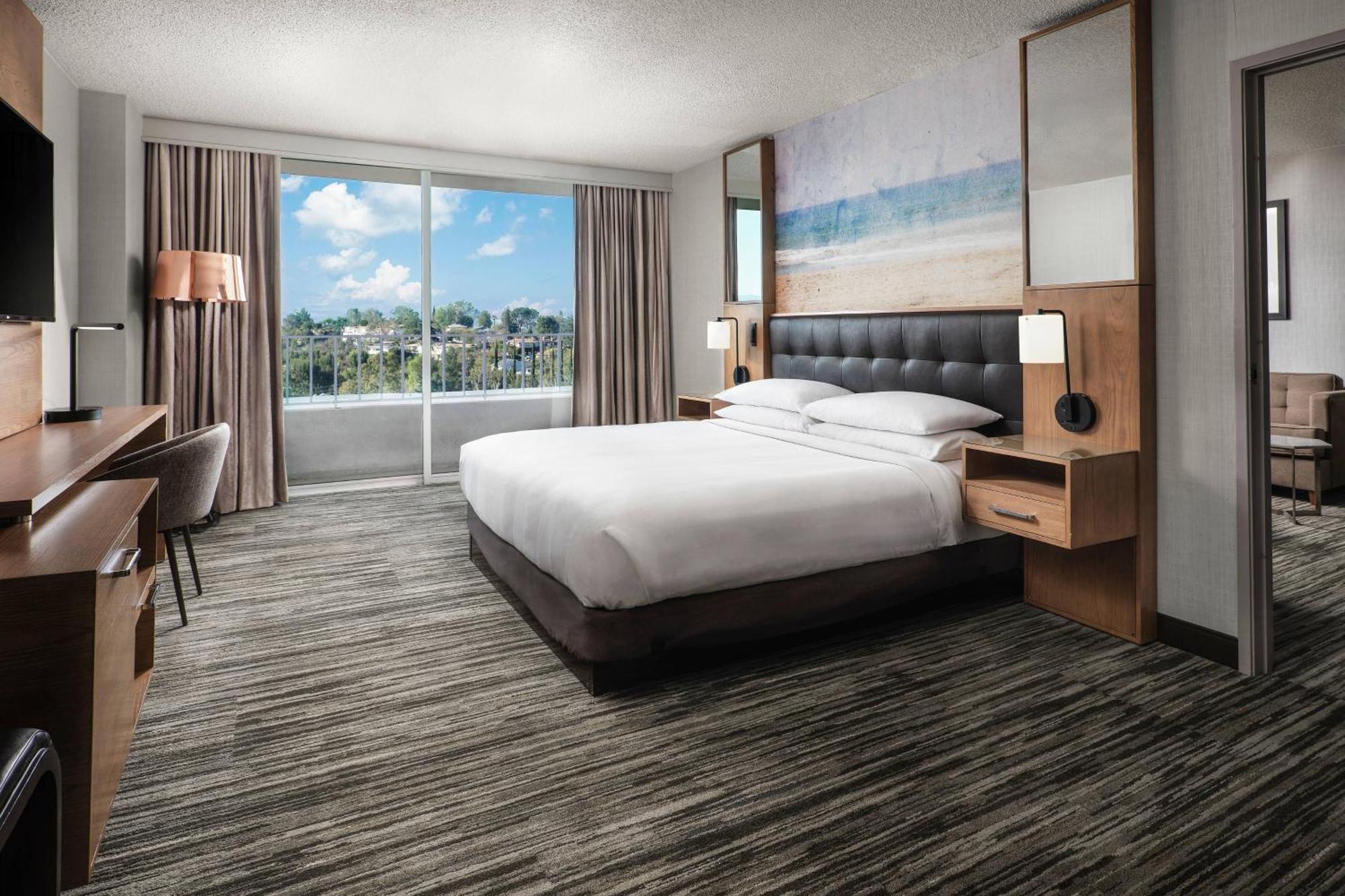 Warner Center Marriott Woodland Hills Hotel Los Angeles